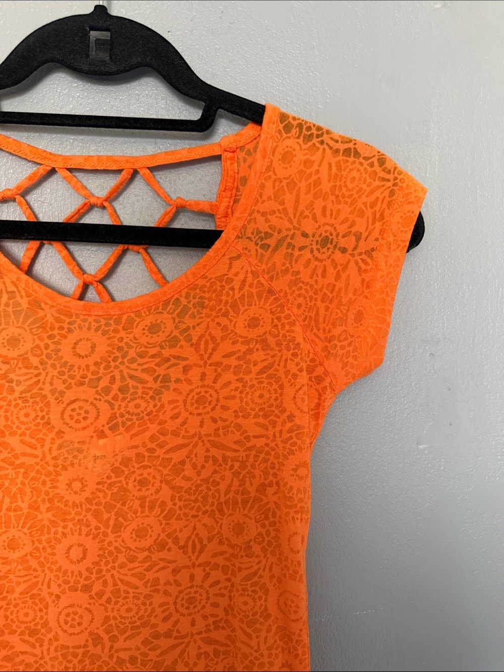 Derek Heart Boho Floral Strappy Lattice Back Sheer Orange Lace Tee S - Picture 3 of 9